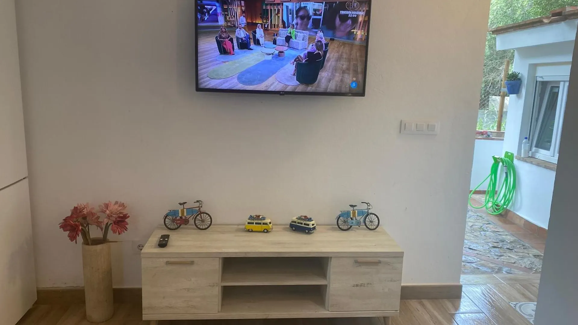 Duna - 2 Pax - Wifi Tarifa Apartment